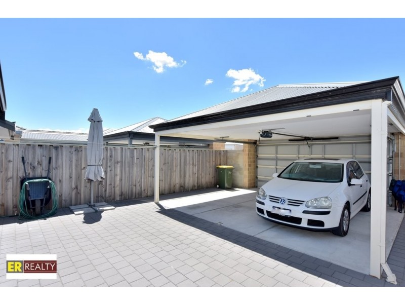 27 Stanbury Crescent, Ellenbrook WA 6069