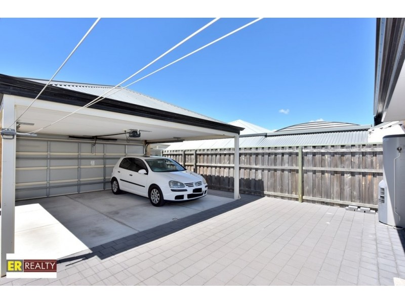27 Stanbury Crescent, Ellenbrook WA 6069