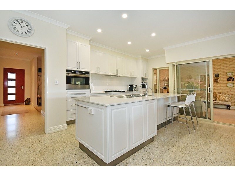 99 Fantail Crescent, Ellenbrook WA 6069