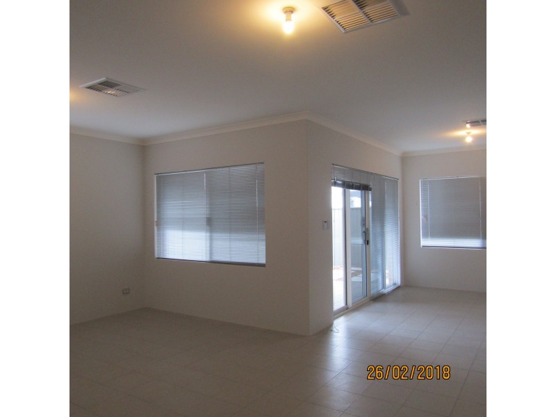 141 Bernborough Avenue, Caversham WA 6055