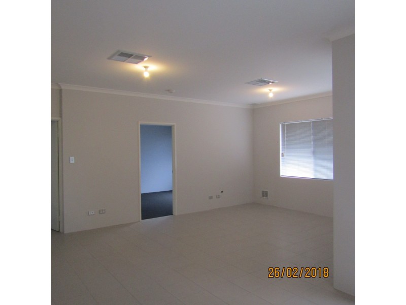 141 Bernborough Avenue, Caversham WA 6055