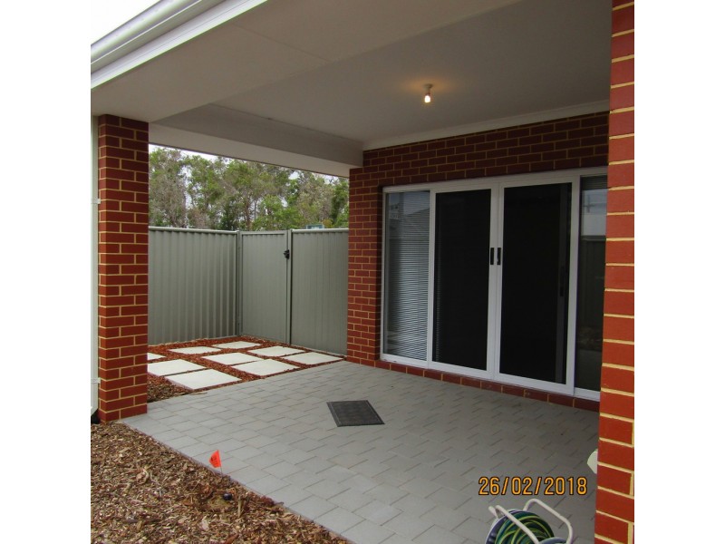 141 Bernborough Avenue, Caversham WA 6055