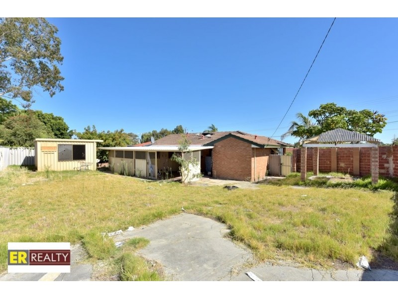 222 Ravenswood Drive, Nollamara WA 6061