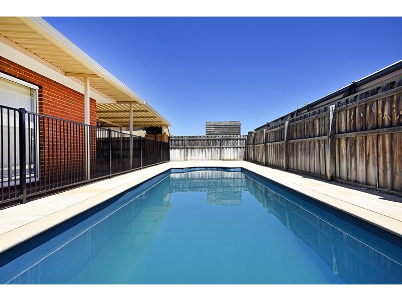 5 Carew Vista, Ellenbrook WA 6069