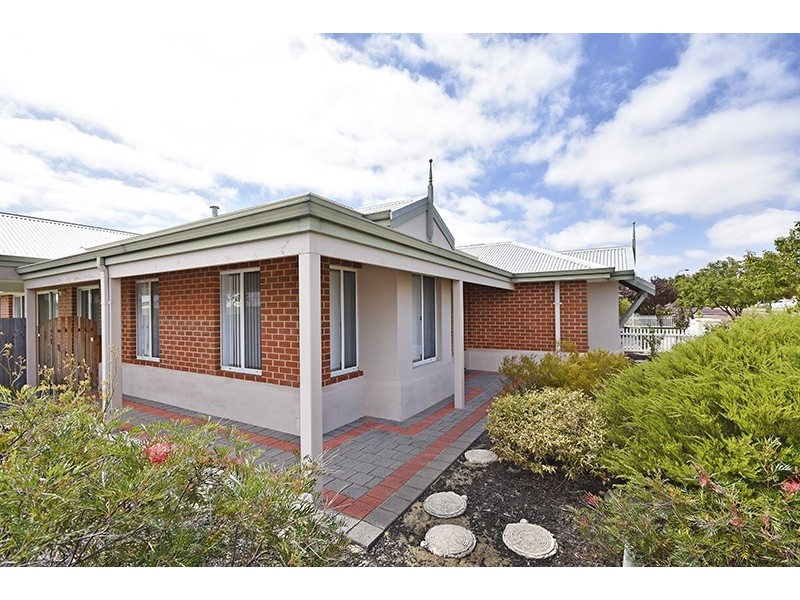 37 Arbor Drive, Ellenbrook WA 6069