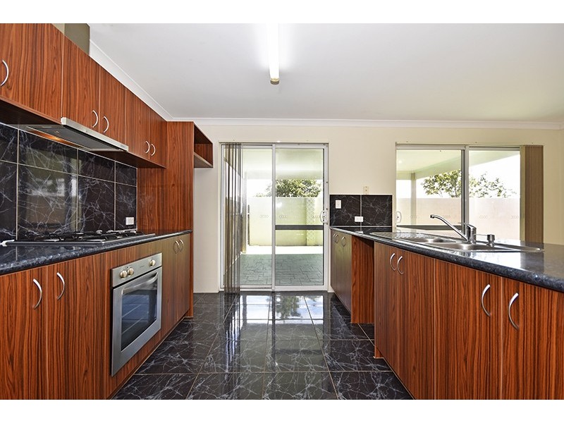 37 Arbor Drive, Ellenbrook WA 6069