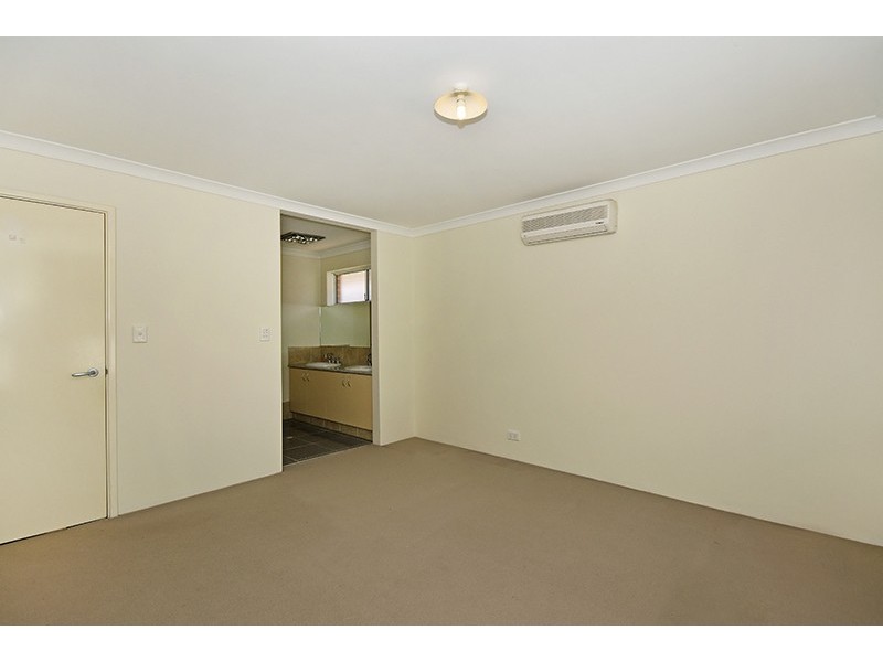 37 Arbor Drive, Ellenbrook WA 6069