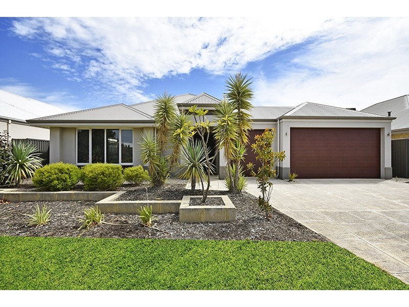 15 Brandalier Turn, Aveley WA 6069