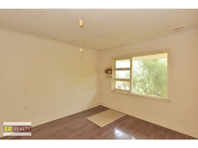 10 Blackdoune Way, Westminster WA 6061