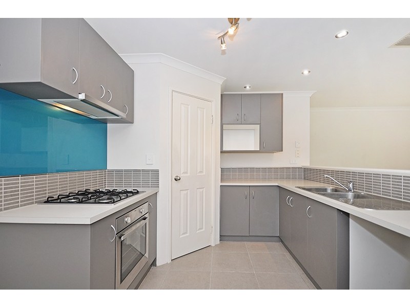 1/6 Kea Court, Ellenbrook WA 6069