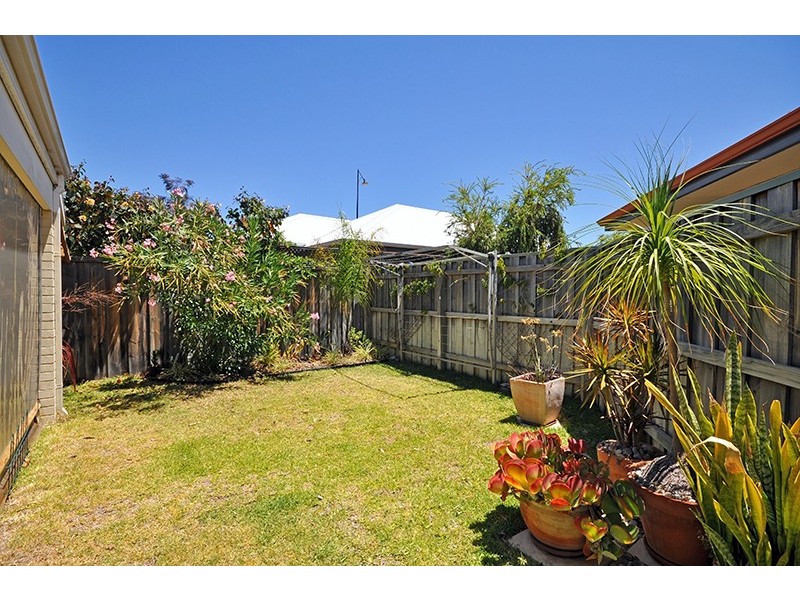 1/6 Kea Court, Ellenbrook WA 6069