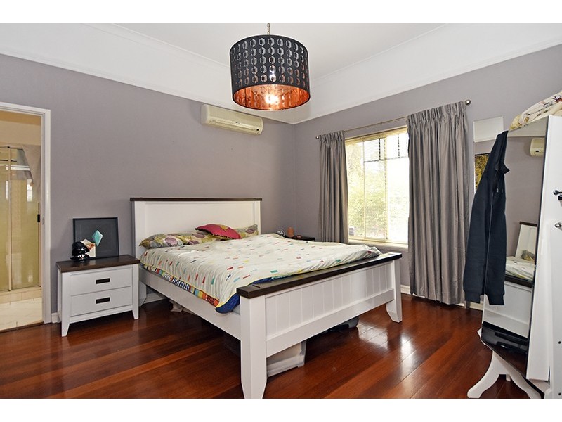 16A Rathay Street, Victoria Park WA 6100