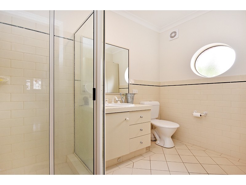 16A Rathay Street, Victoria Park WA 6100