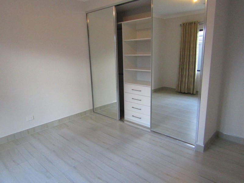 6 Covenham Crescent, Aveley WA 6069