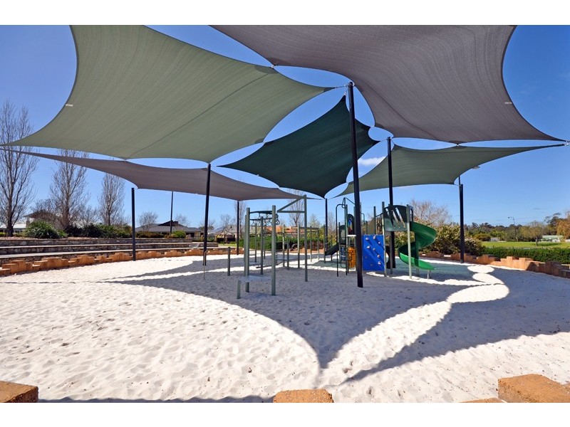 25 Wexcombe Way, Aveley WA 6069