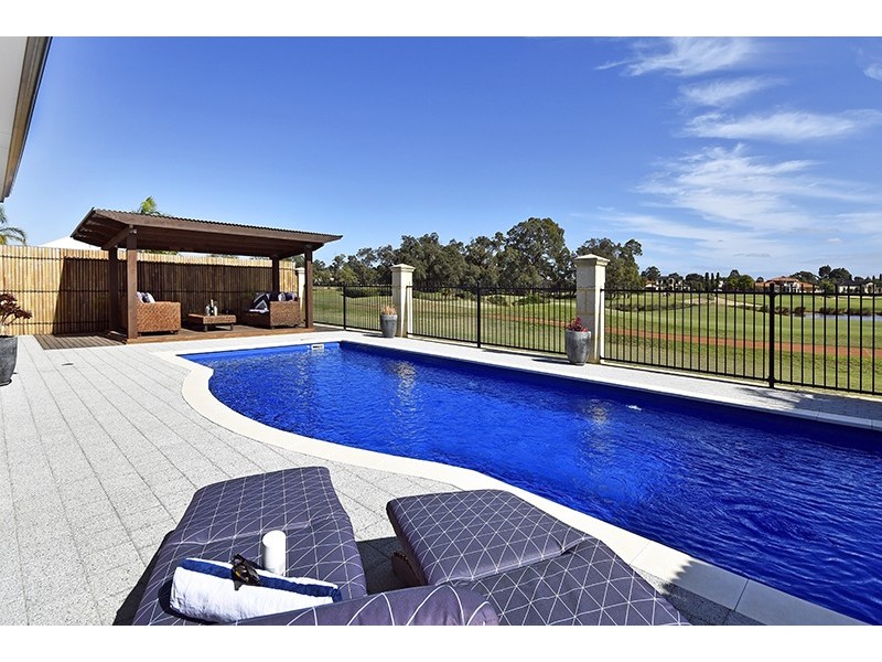 19 Carmen Circuit, The Vines WA 6069
