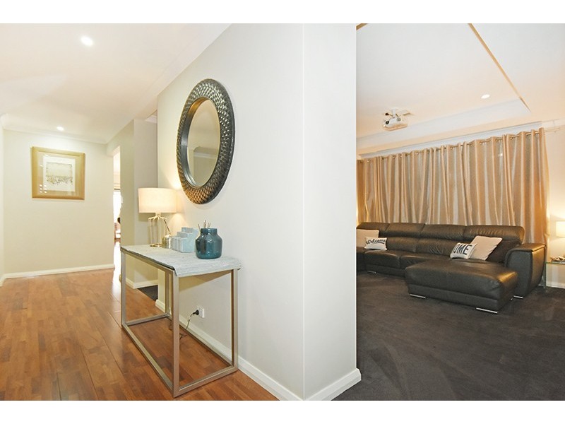 19 Carmen Circuit, The Vines WA 6069