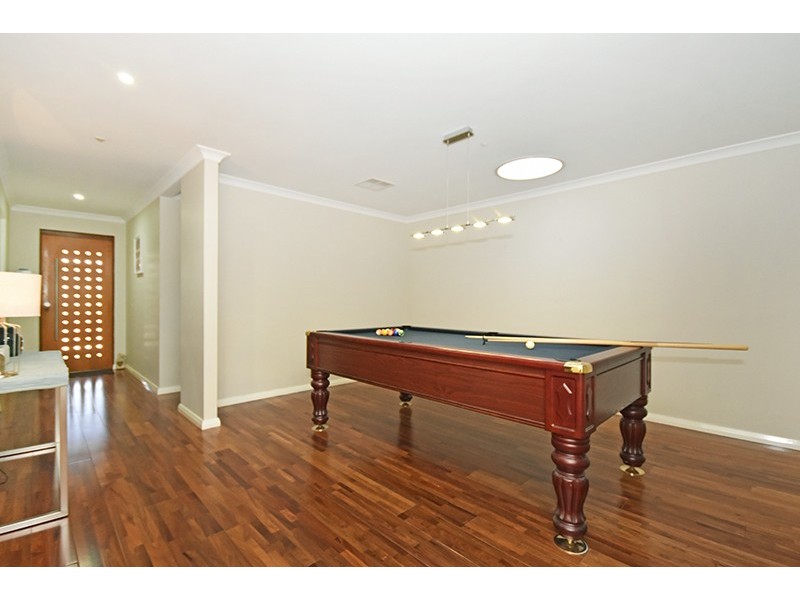 19 Carmen Circuit, The Vines WA 6069