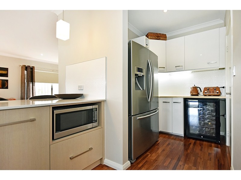 19 Carmen Circuit, The Vines WA 6069