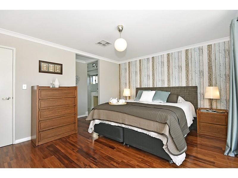 19 Carmen Circuit, The Vines WA 6069