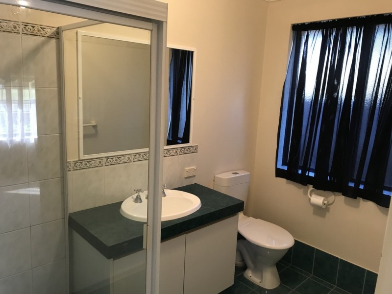 4 Santona Boulevard, Ellenbrook WA 6069