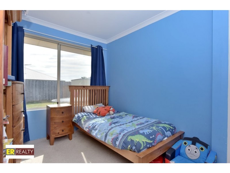 4 Durant Way, Ellenbrook WA 6069