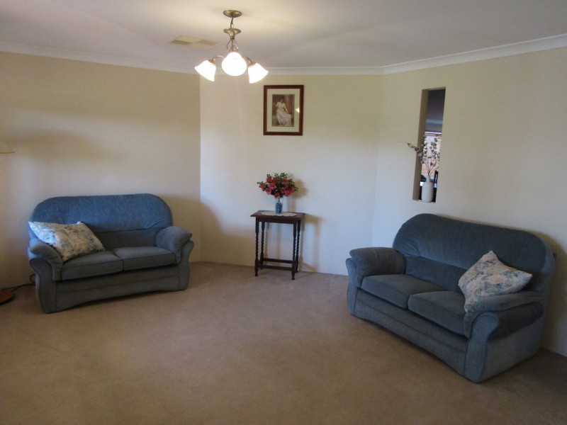 66 Sandown Circle, Henley Brook WA 6055