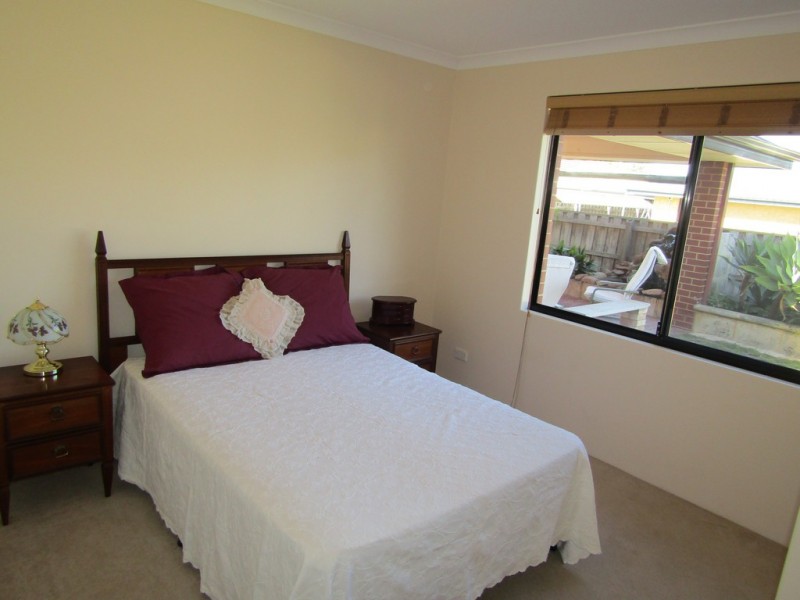 66 Sandown Circle, Henley Brook WA 6055