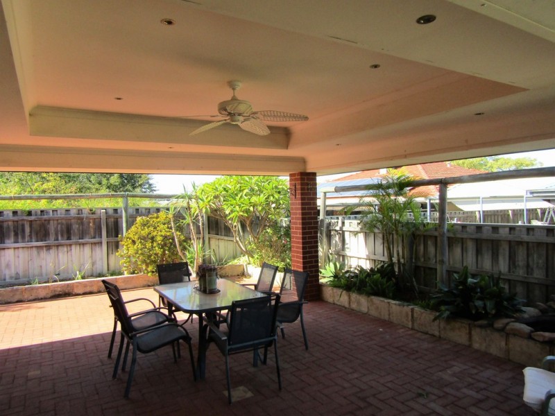 66 Sandown Circle, Henley Brook WA 6055