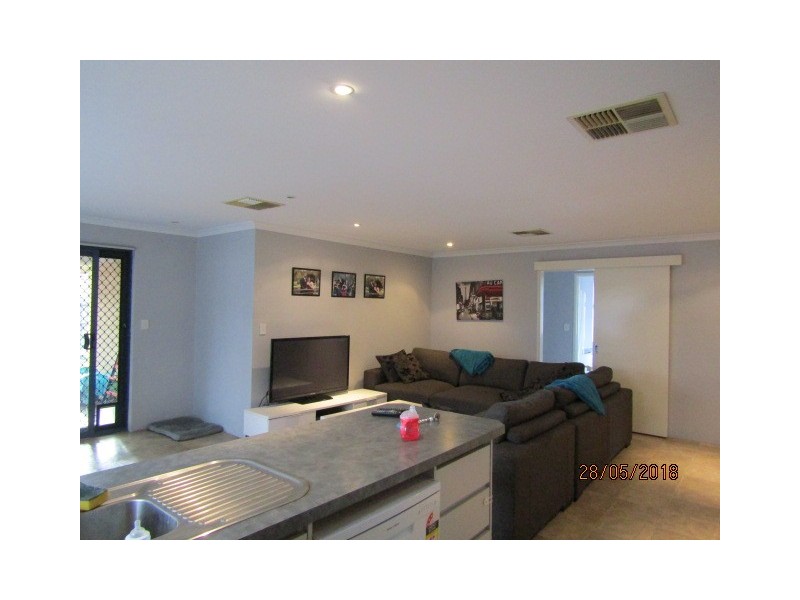 21 Thetis Terrace, Ellenbrook WA 6069