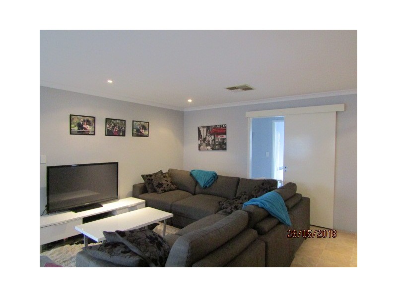 21 Thetis Terrace, Ellenbrook WA 6069