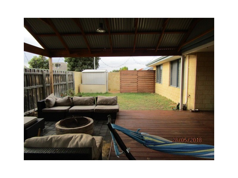 21 Thetis Terrace, Ellenbrook WA 6069