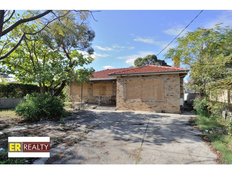 8 Victoria Parade, Midvale WA 6056