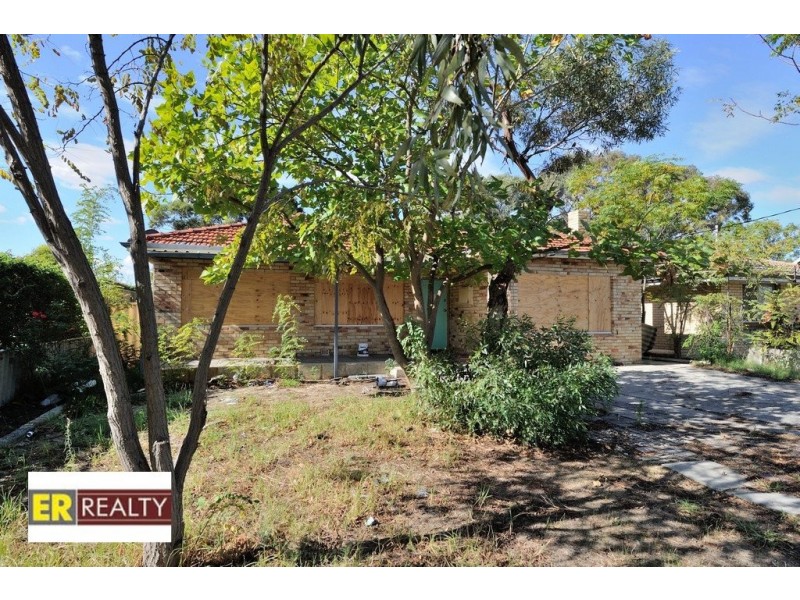 8 Victoria Parade, Midvale WA 6056