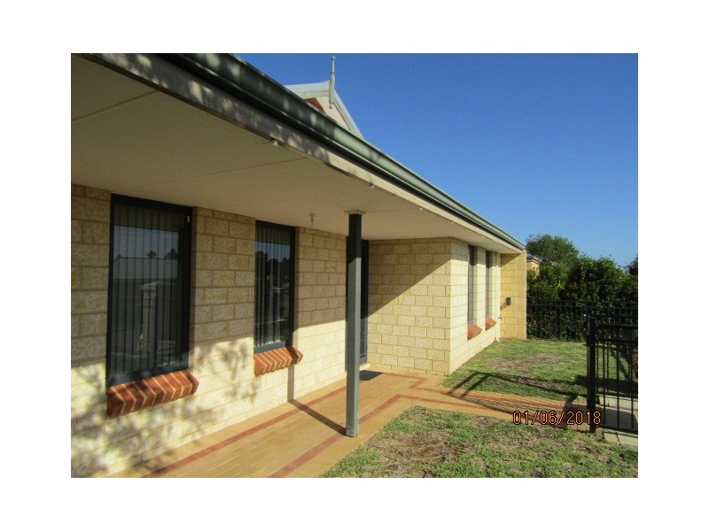 42 Elmina Avenue, Ellenbrook WA 6069
