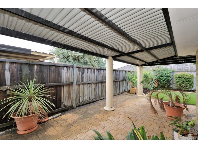 8 Bellini Avenue, Ellenbrook WA 6069