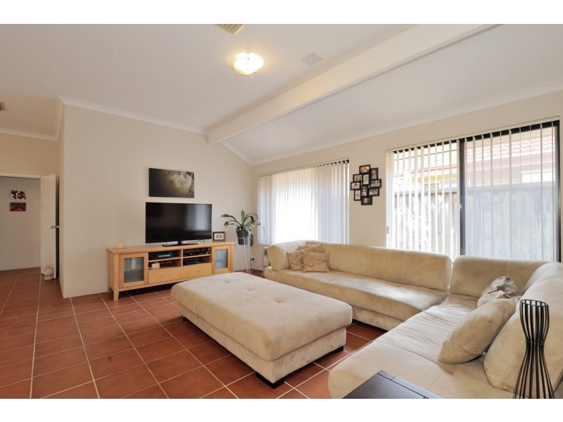 8 Bellini Avenue, Ellenbrook WA 6069