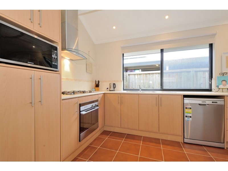 8 Bellini Avenue, Ellenbrook WA 6069