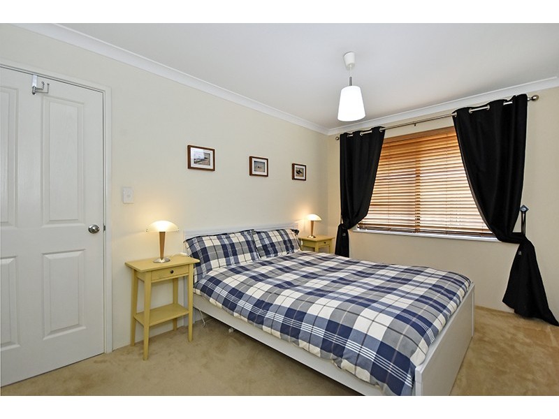 19 Devereux Crescent, Aveley WA 6069