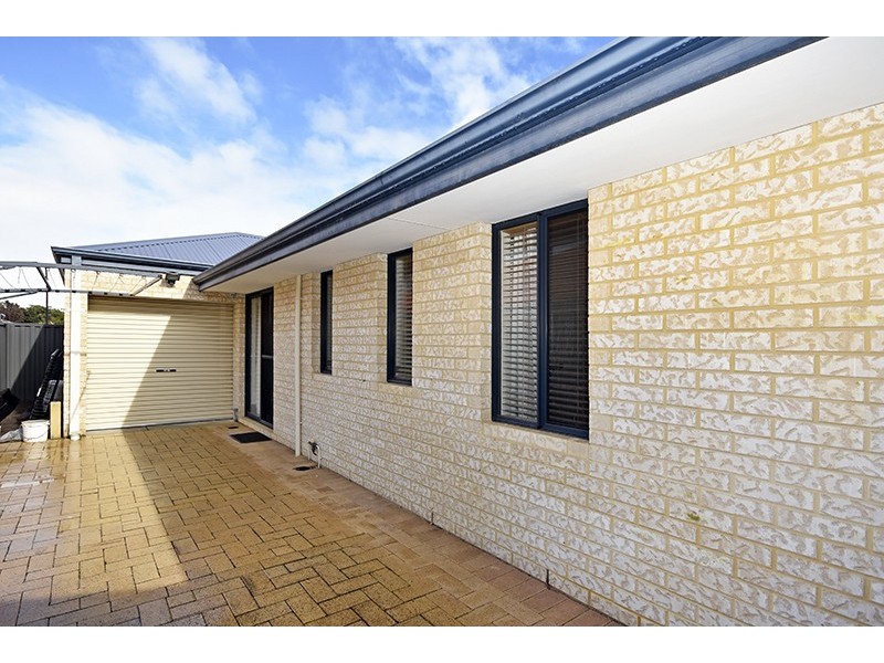 19 Devereux Crescent, Aveley WA 6069