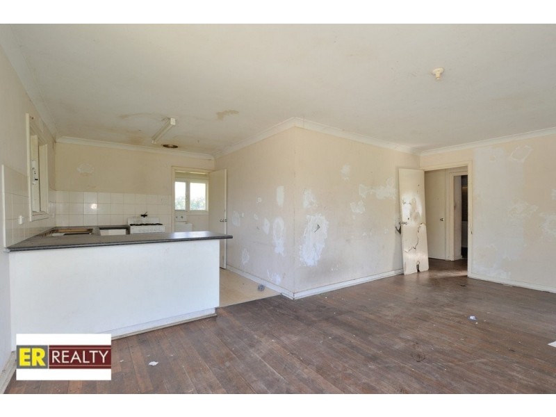 35 Nankivell Way, Koondoola WA 6064