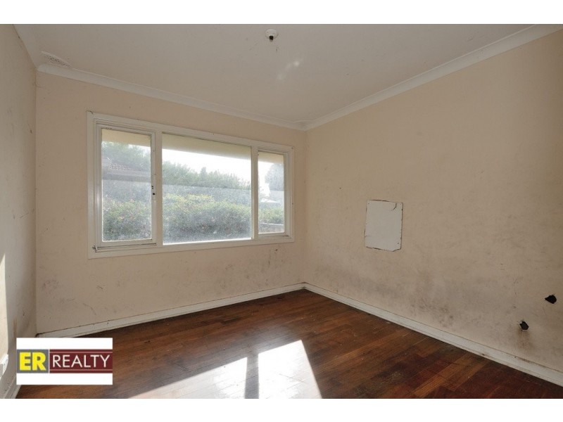 35 Nankivell Way, Koondoola WA 6064