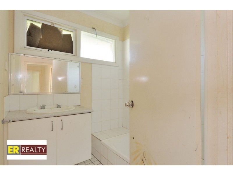 35 Nankivell Way, Koondoola WA 6064