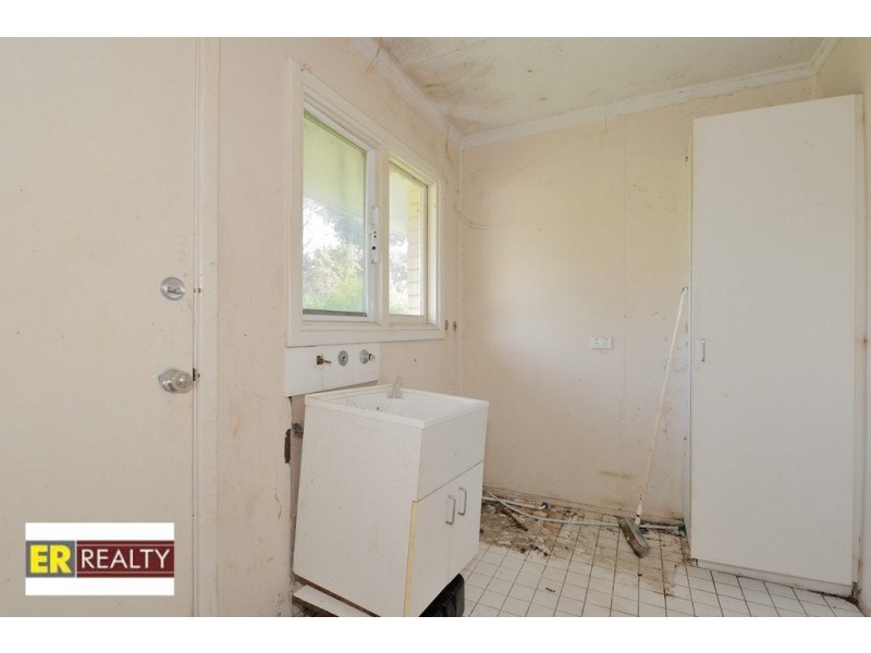 35 Nankivell Way, Koondoola WA 6064