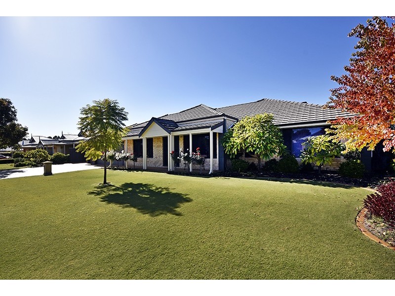 11 Mount House Way, Ellenbrook WA 6069