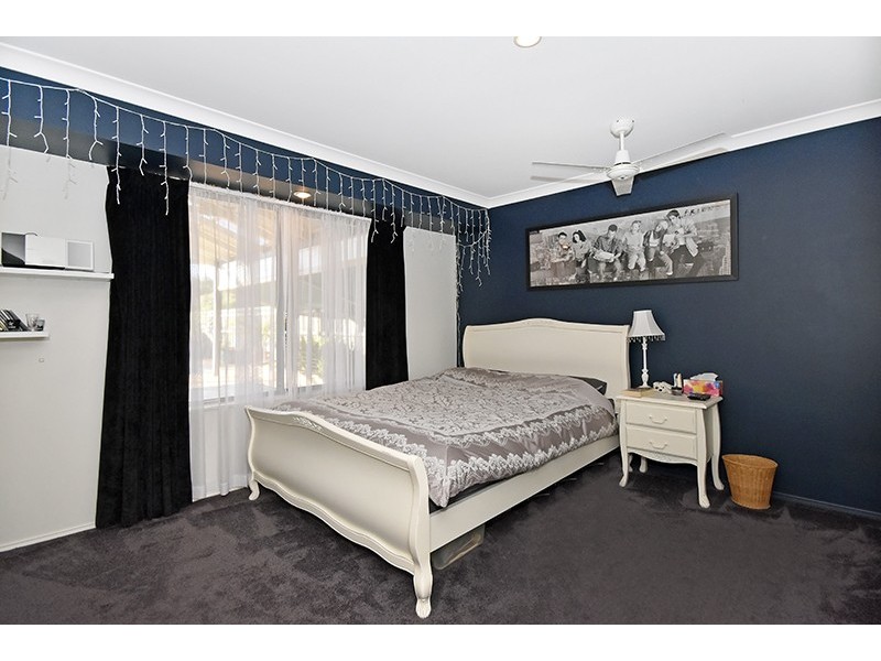 11 Mount House Way, Ellenbrook WA 6069