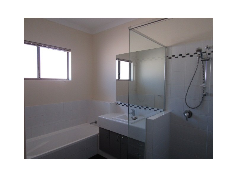 25 Ollave Circuit, Aveley WA 6069
