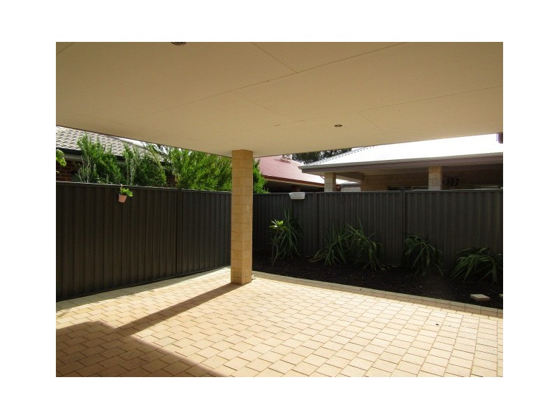 25 Ollave Circuit, Aveley WA 6069