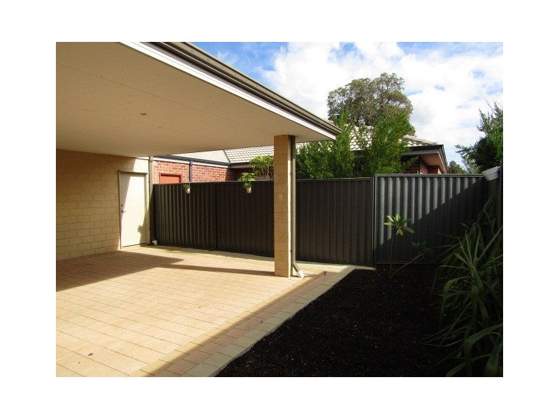 25 Ollave Circuit, Aveley WA 6069