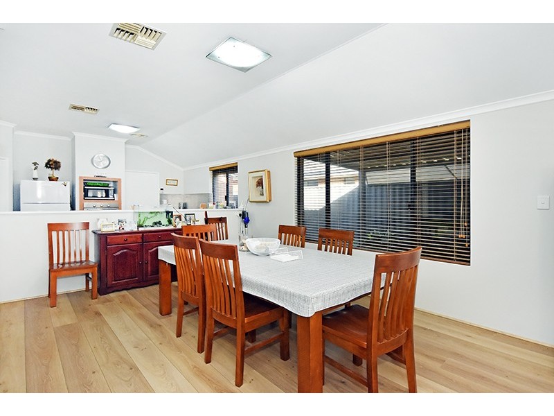 9 Travers Way, Aveley WA 6069